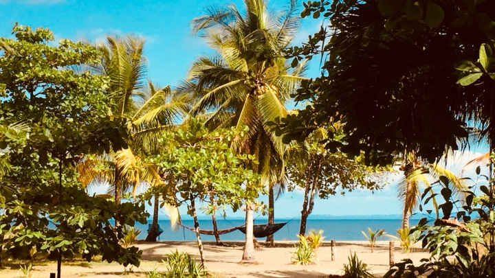 punta-preciosa-plage-hamacs
